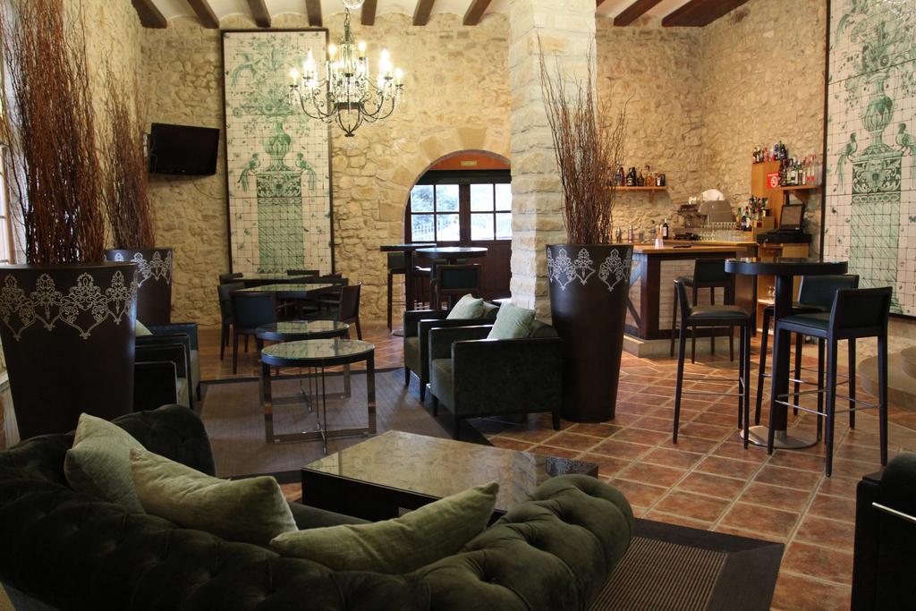 Hotel Palacio Dos Olivos Galdeano Екстериор снимка