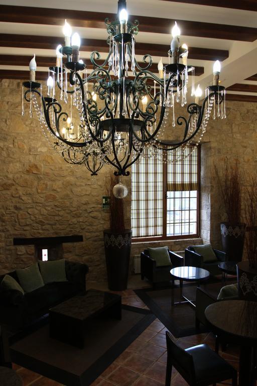 Hotel Palacio Dos Olivos Galdeano Екстериор снимка