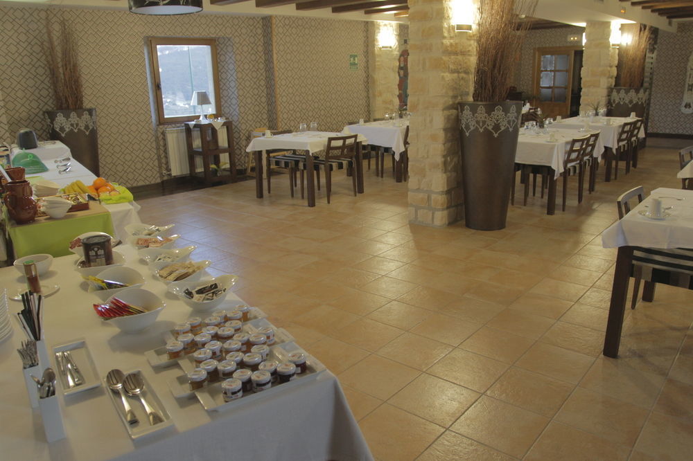 Hotel Palacio Dos Olivos Galdeano Екстериор снимка